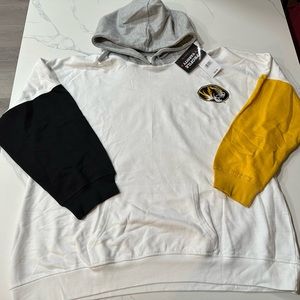 Missouri Tigers Women’s Plus Sized Hoodie (1X) Retails For $60